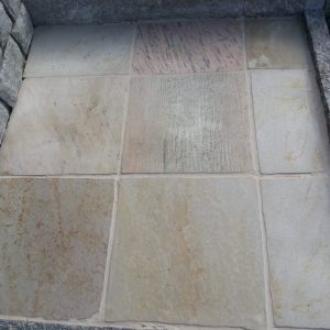 Steppingstone ljus kvarsit